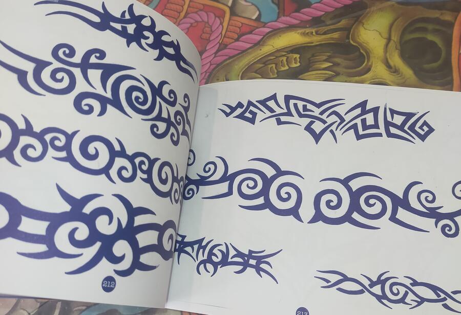 Sacha Lehné - Artistic Front Lines 