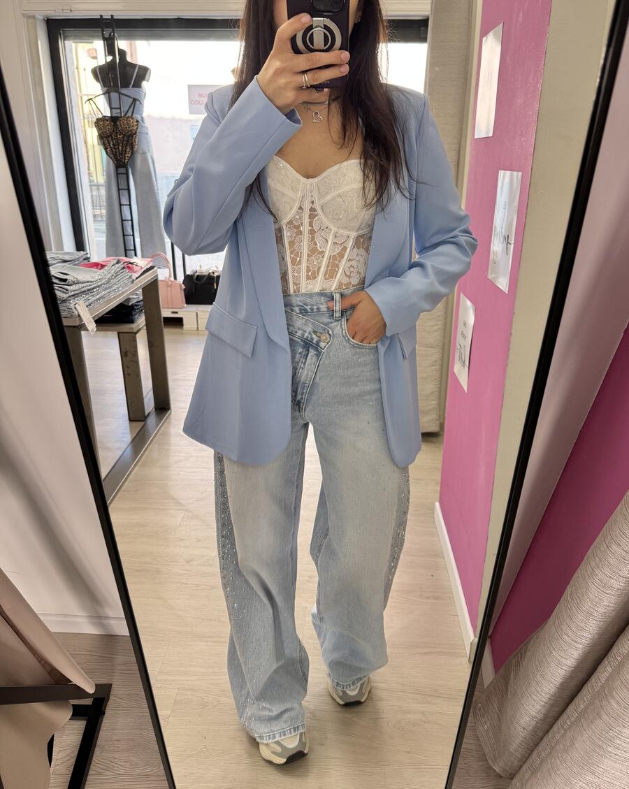 NOVITÀ Jeans straight leg chiusura storta e brillanti laterali