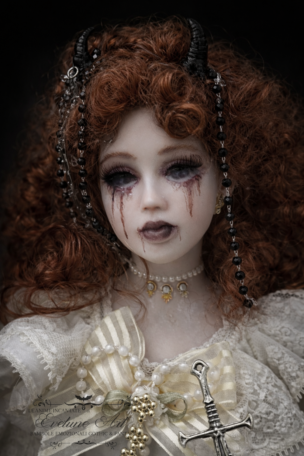 Siris - Madonna della Dualità  Bambola  Emozionale Narrativa