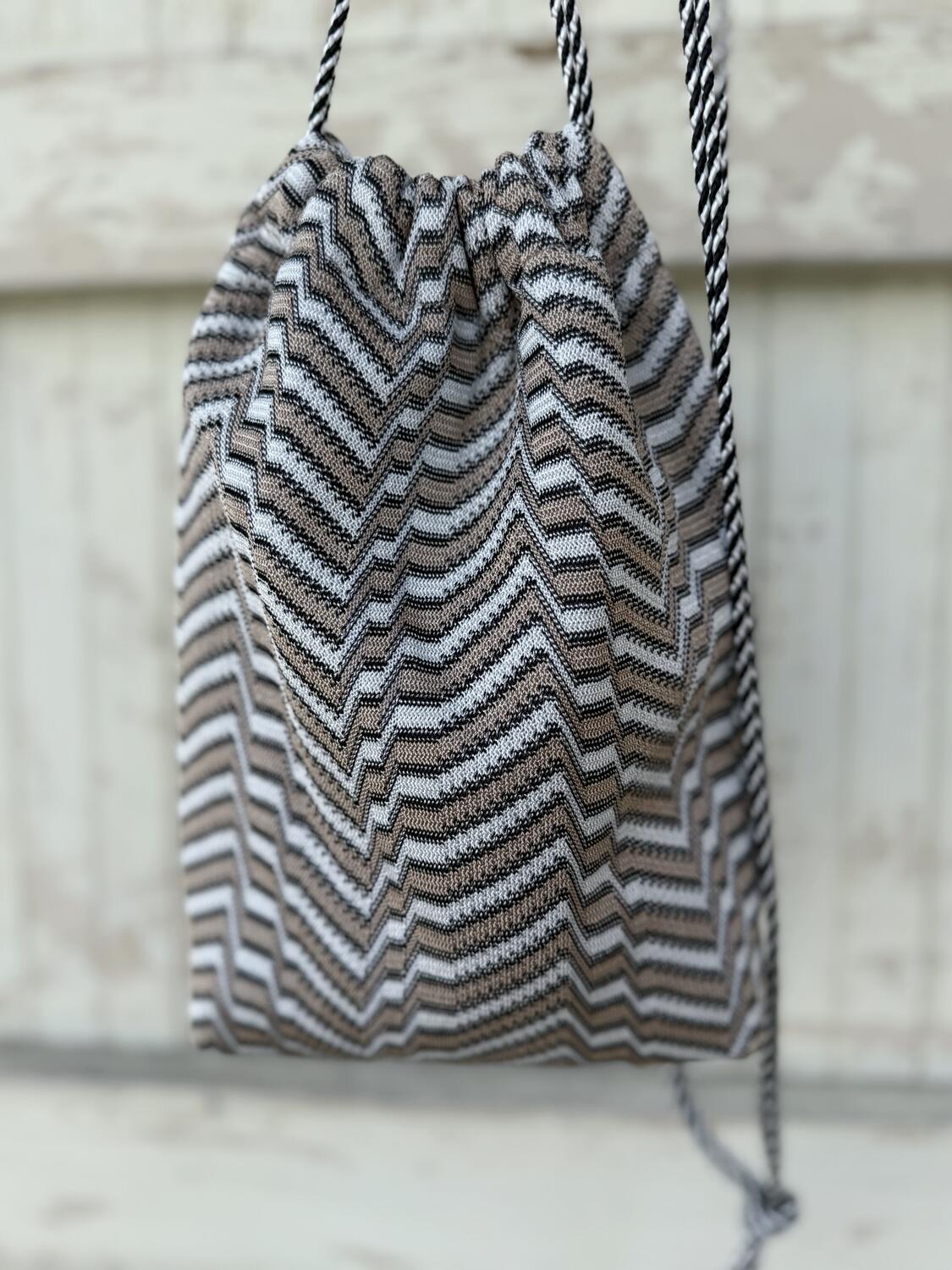 Secchiello bianco e beige 