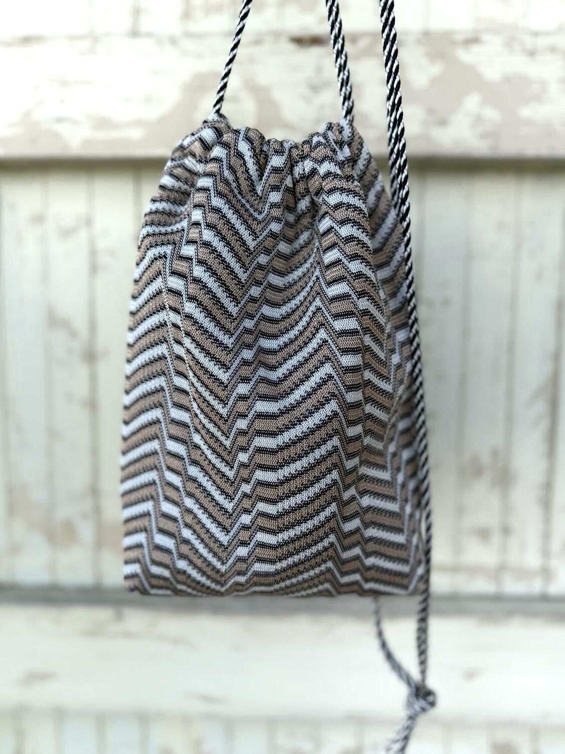 Secchiello bianco e beige 