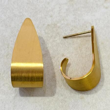 Orecchini curvi a forma di L Placcato oro 14K