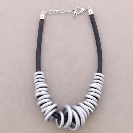 Collana Anelli Gomma Legno