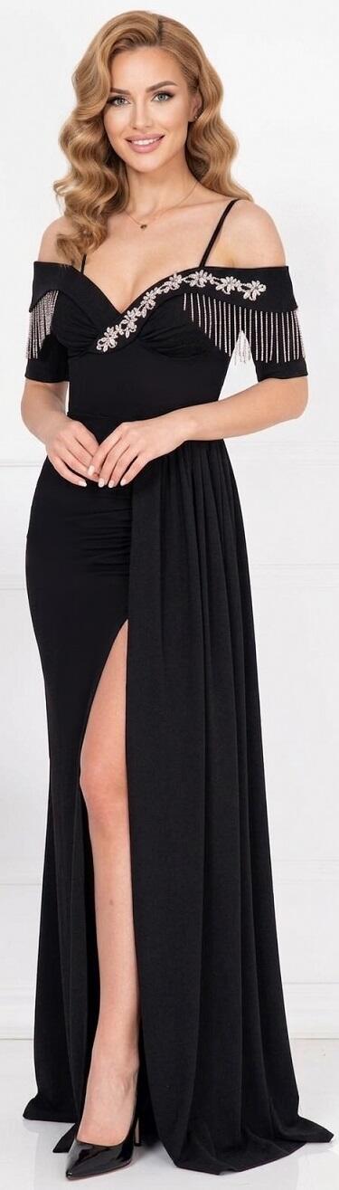 0982 Abito con spacco e pannello laterale con scollatura aperta a cuore