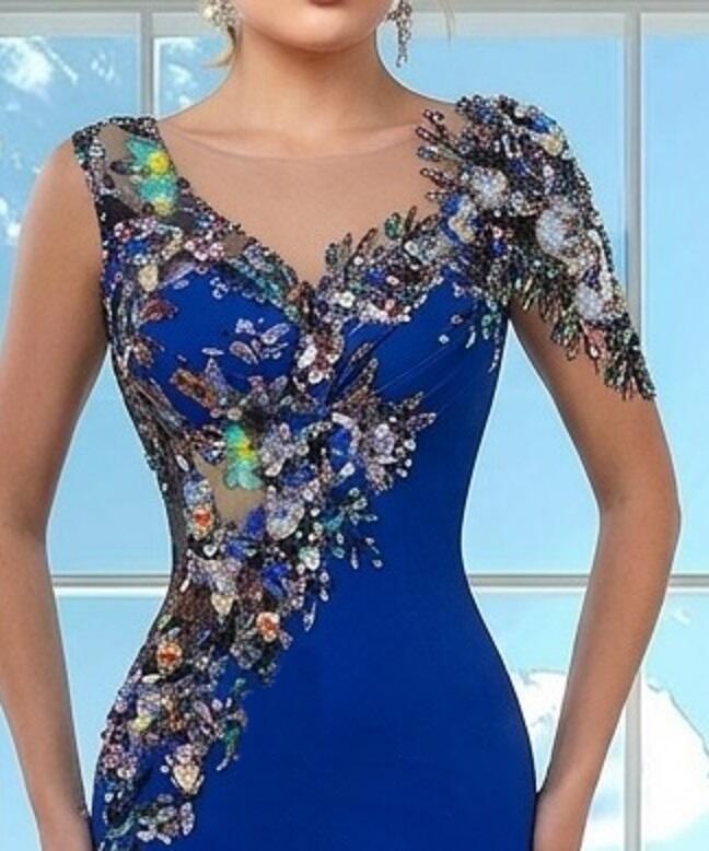 0947 Long mermaid dress in crepe fabric with tulle and multicoloured sequins