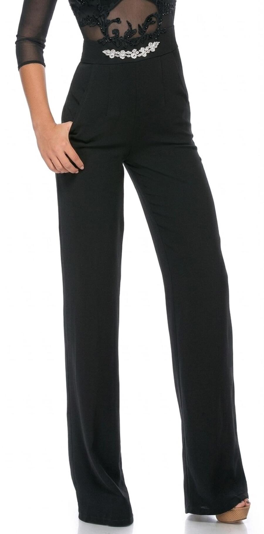 0099 TUTA IN CREPE CON CORPO IN TULLE E PIETRE NERE