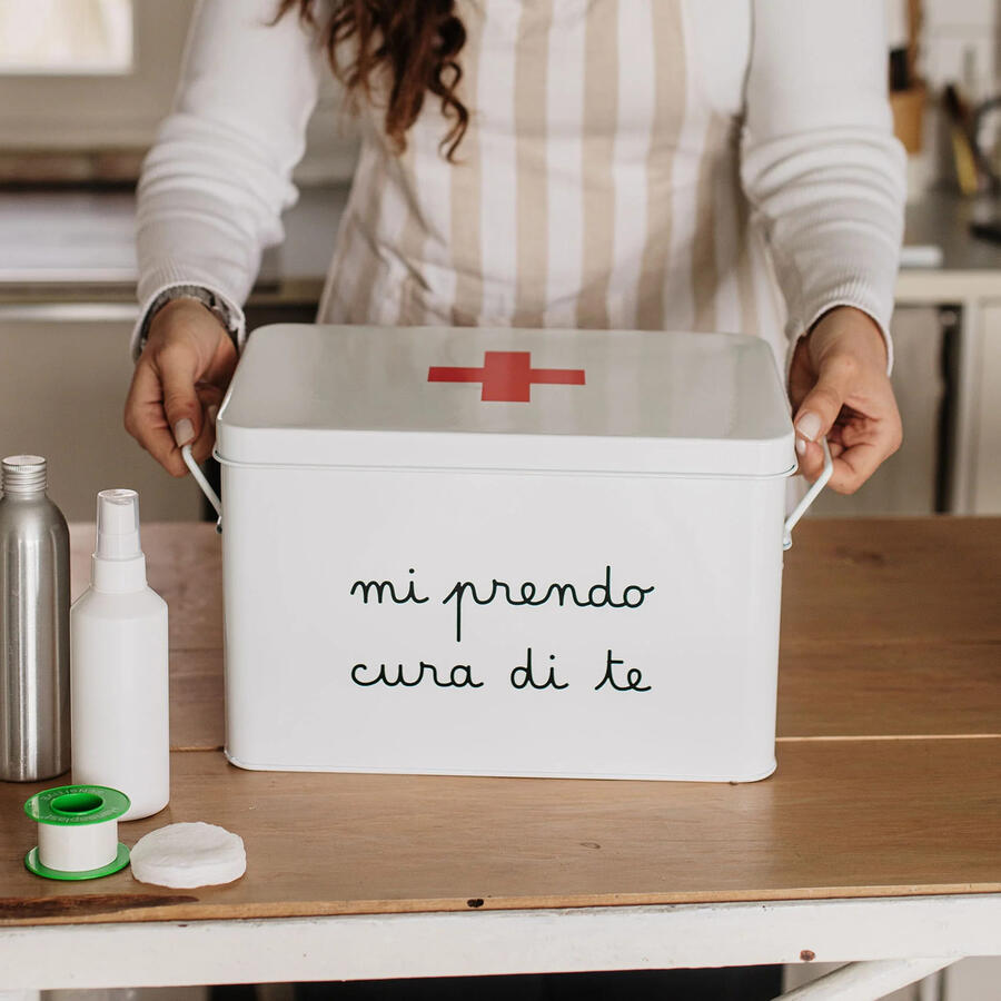 Simply Day - Scatola porta medicinali in acciaio "Mi prendo cura di te"