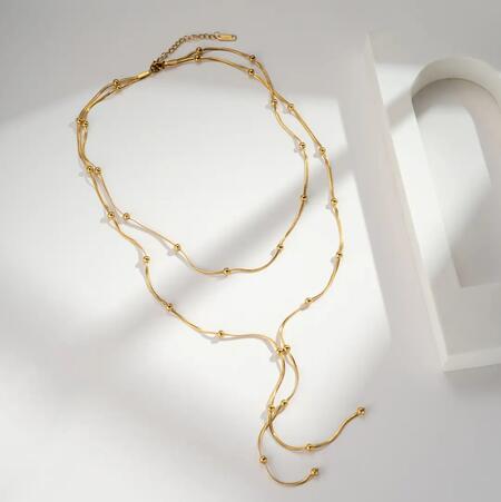 Collana multistrato in acciaio inossidabile con perline fini