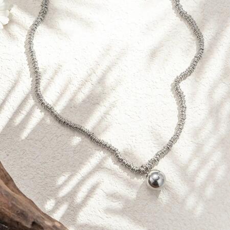 Collana sfera argentata acciaio inossidabile catenina testurizzata