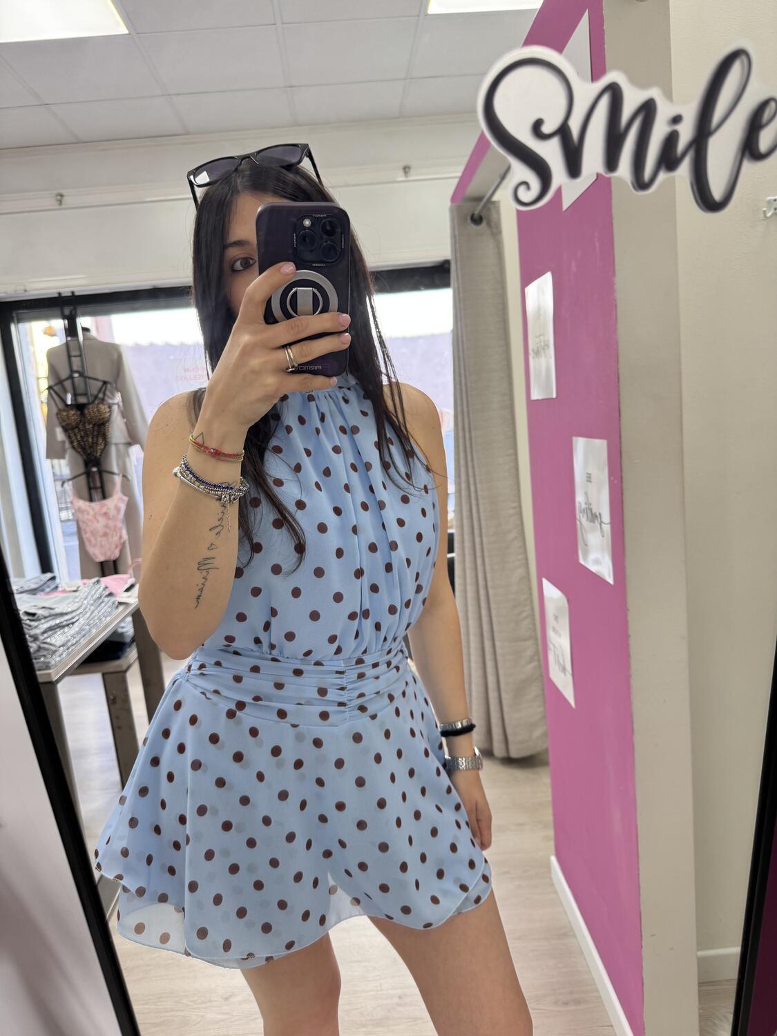 NOVITÀ Tutina a pois scollo all'americana