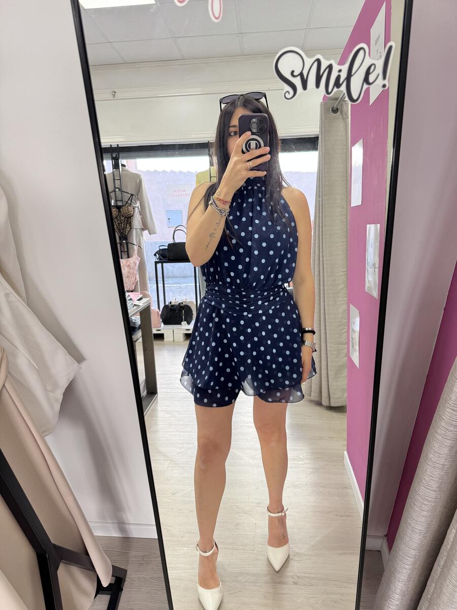 NOVITÀ Tutina a pois scollo all'americana