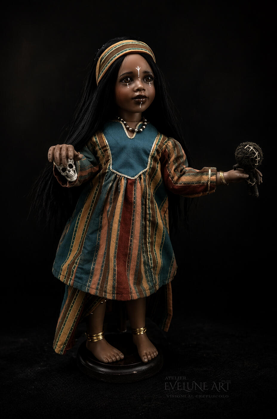 Kwala Danzatrice sulla Terra Sacra Bambola in porcellana