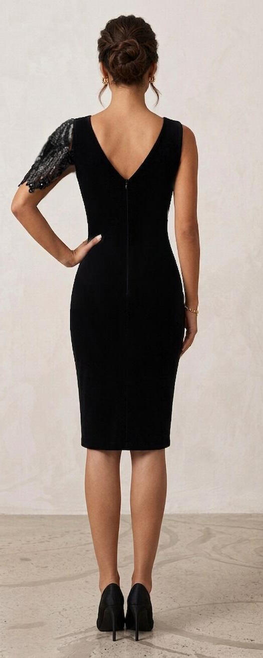 0430 TUBINO IN CREPE ELASTICA A DOPPIA TONALITA' CON PARTE IN MACRAME' E PAILLETTES ARGENTO