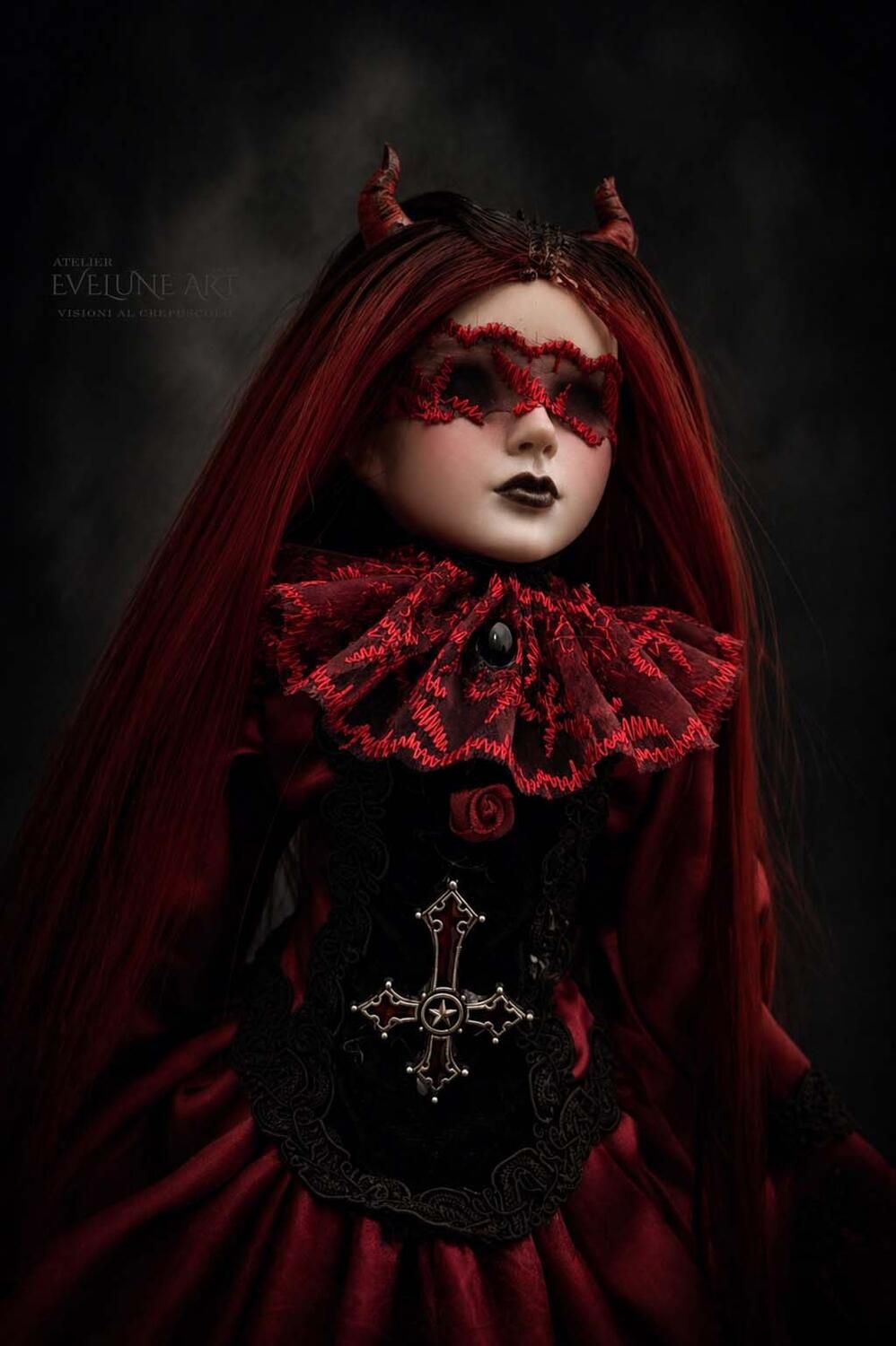 Siah Dea Bendata Vista Occulta 