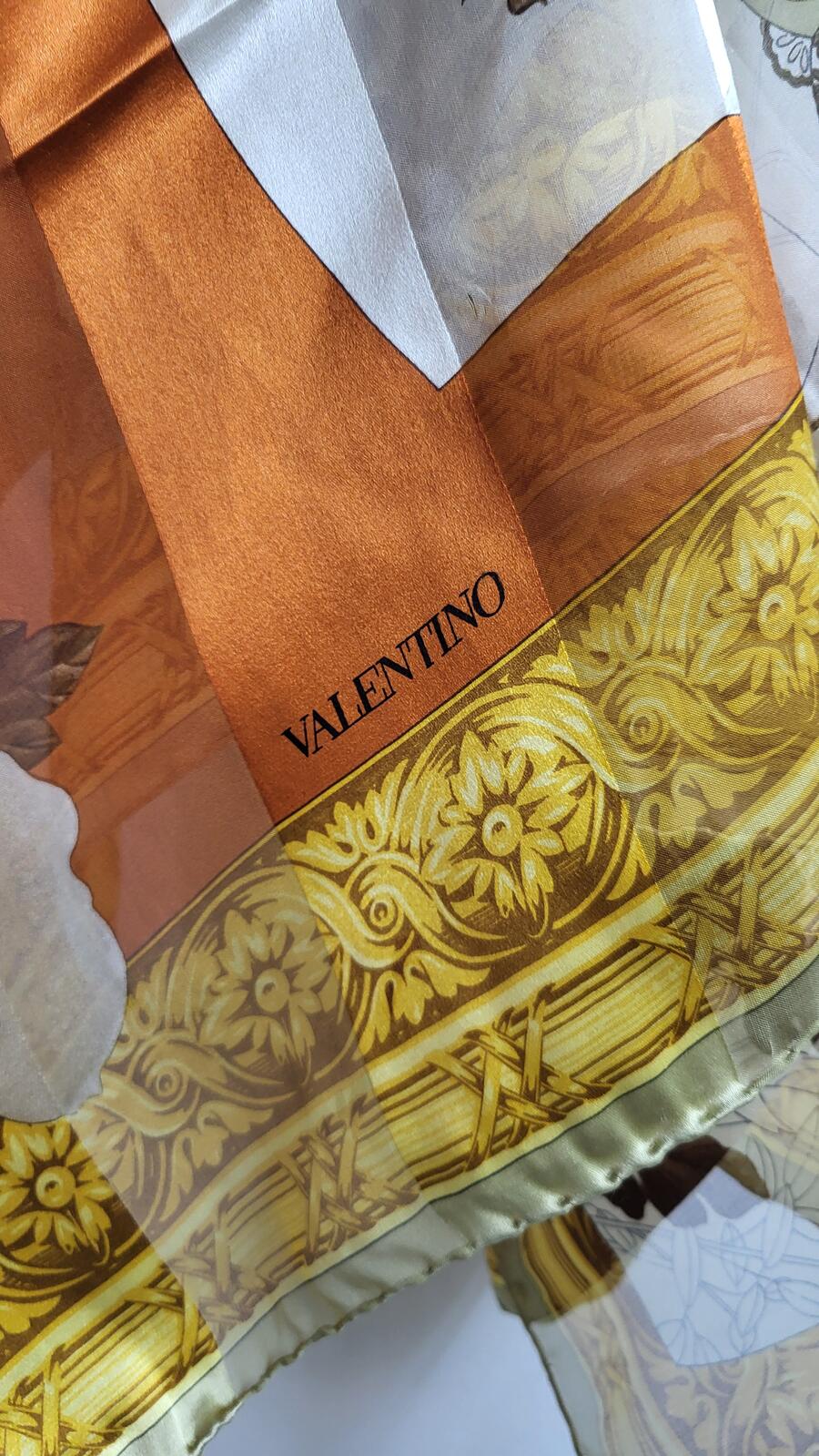 Foulard Valentino 