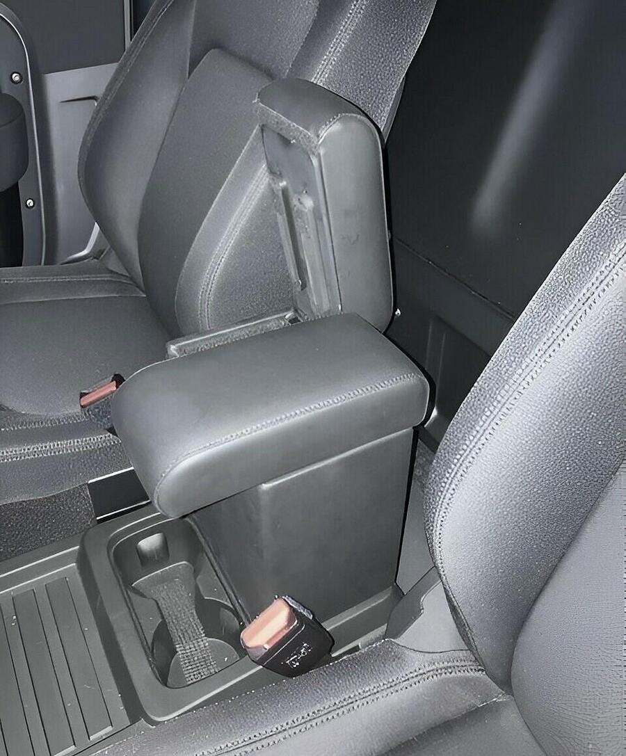 Double Armrest with storage for Land Rover Defender L663