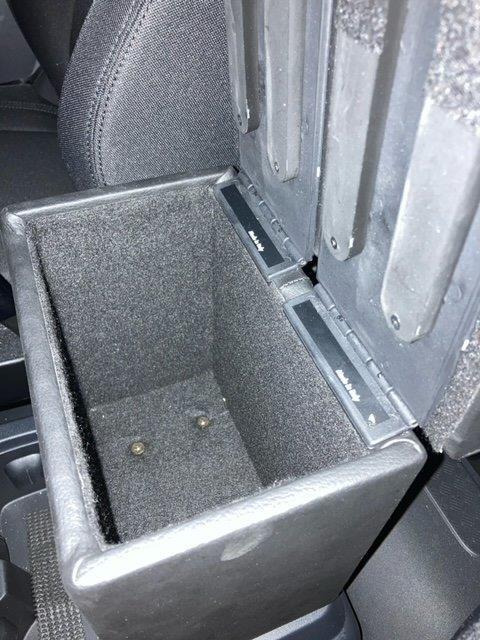 Double Armrest with storage for Land Rover Defender L663