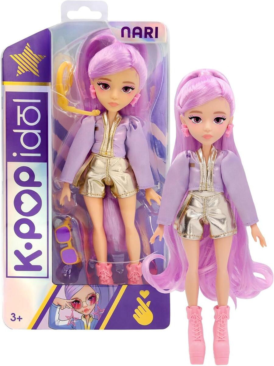 K-POP IDOL Bambola Nari Bambole alla moda Stile K-Pop Power Idol, capelli lavanda. 3 accessori per creare outfit Età 3+