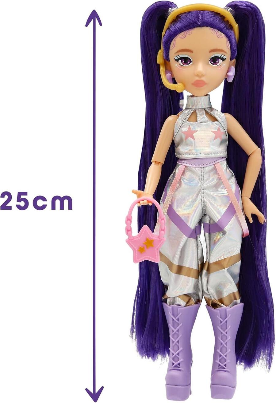 K-POP IDOL Bambola Mina Bambole alla moda Stile K-Pop Starlight, capelli viola con codini. 3 accessori per creare outfit Età 3+