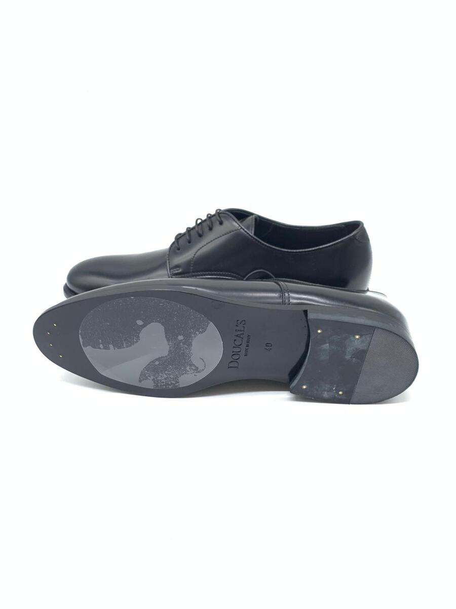 Doucal’s Derby stringata in pelle Nero  