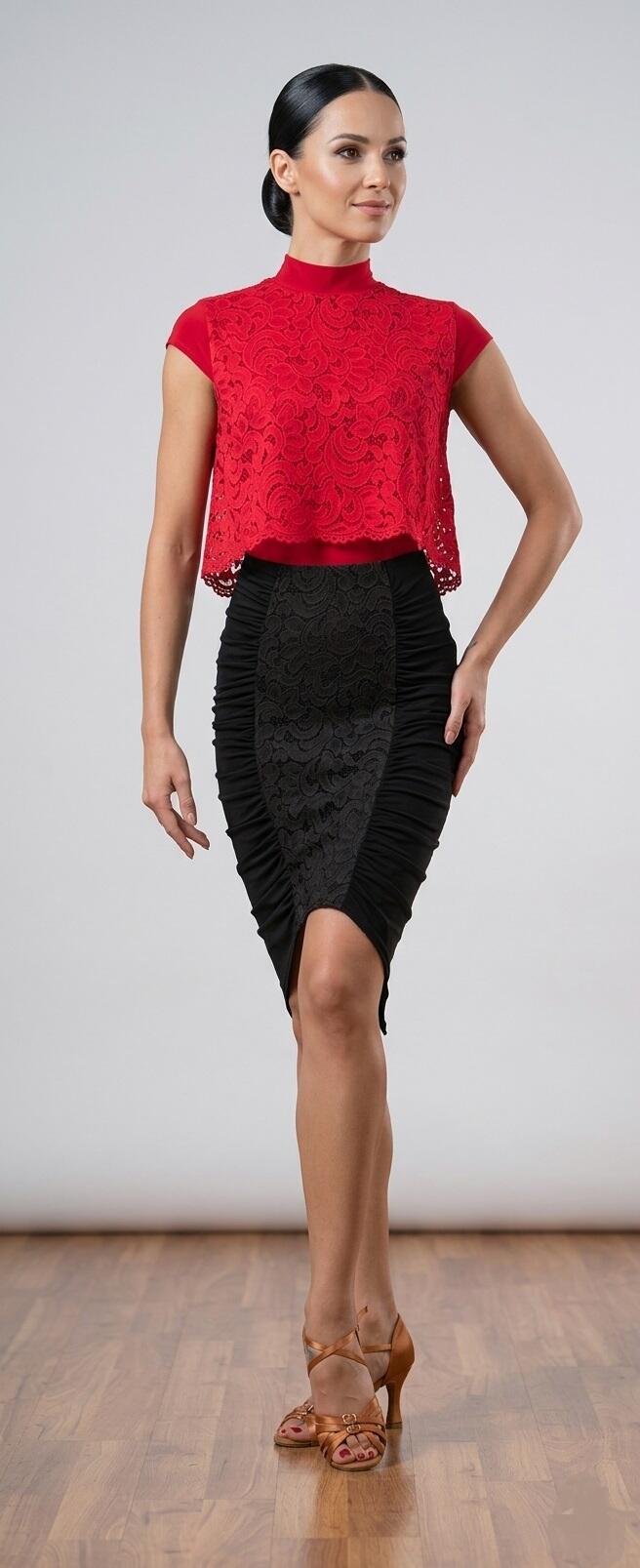 Skirt with gathered sides and central lace U490