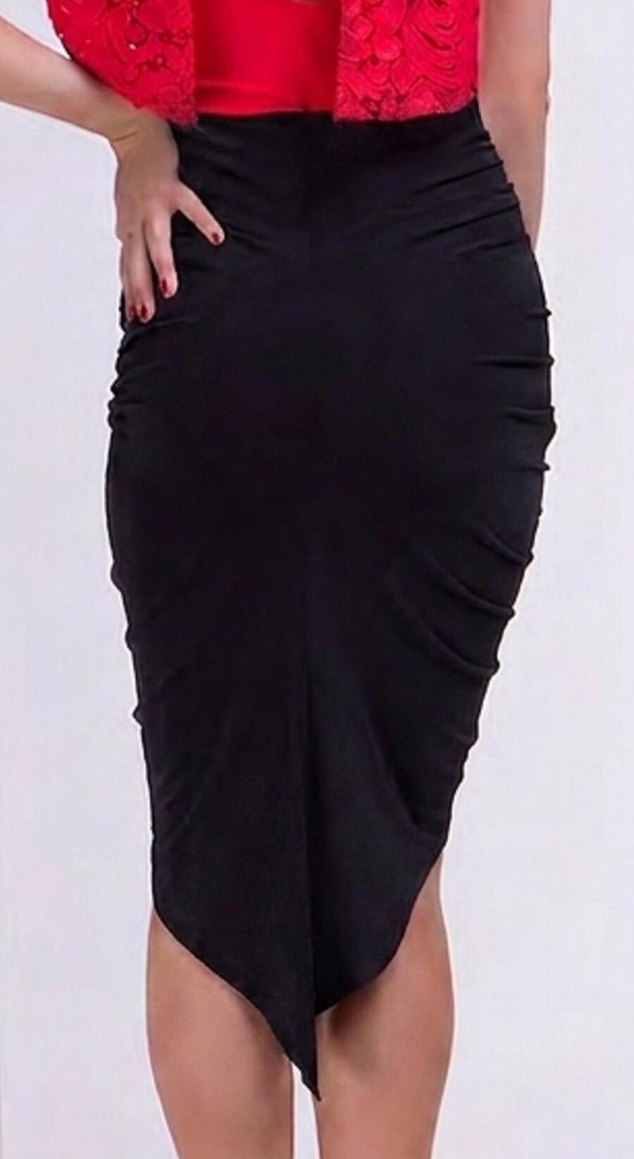Skirt with gathered sides and central lace U490