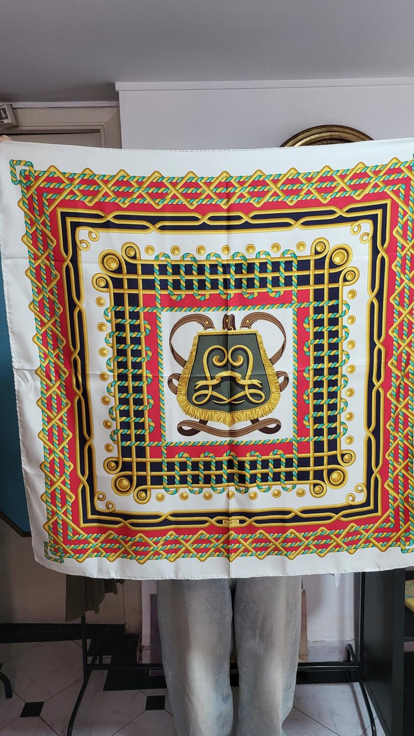 Foulard R di Pato