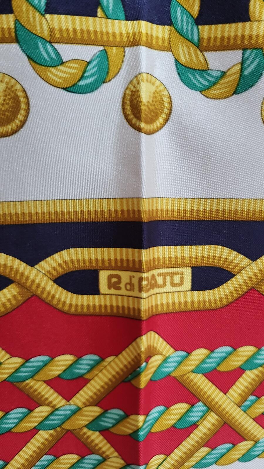 Foulard R di Pato