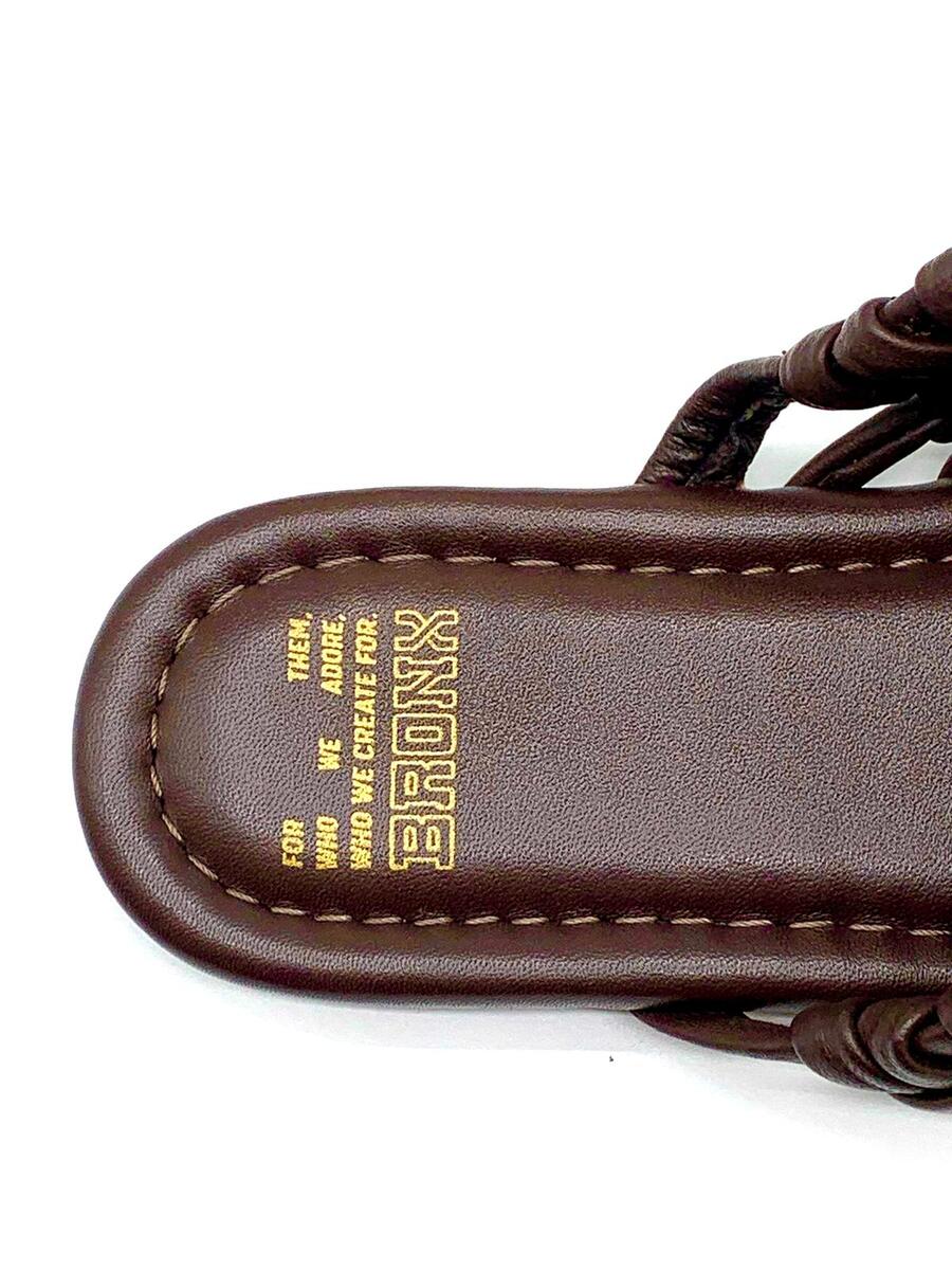 BRONX Ciabatta intrecciata in pelle marrone