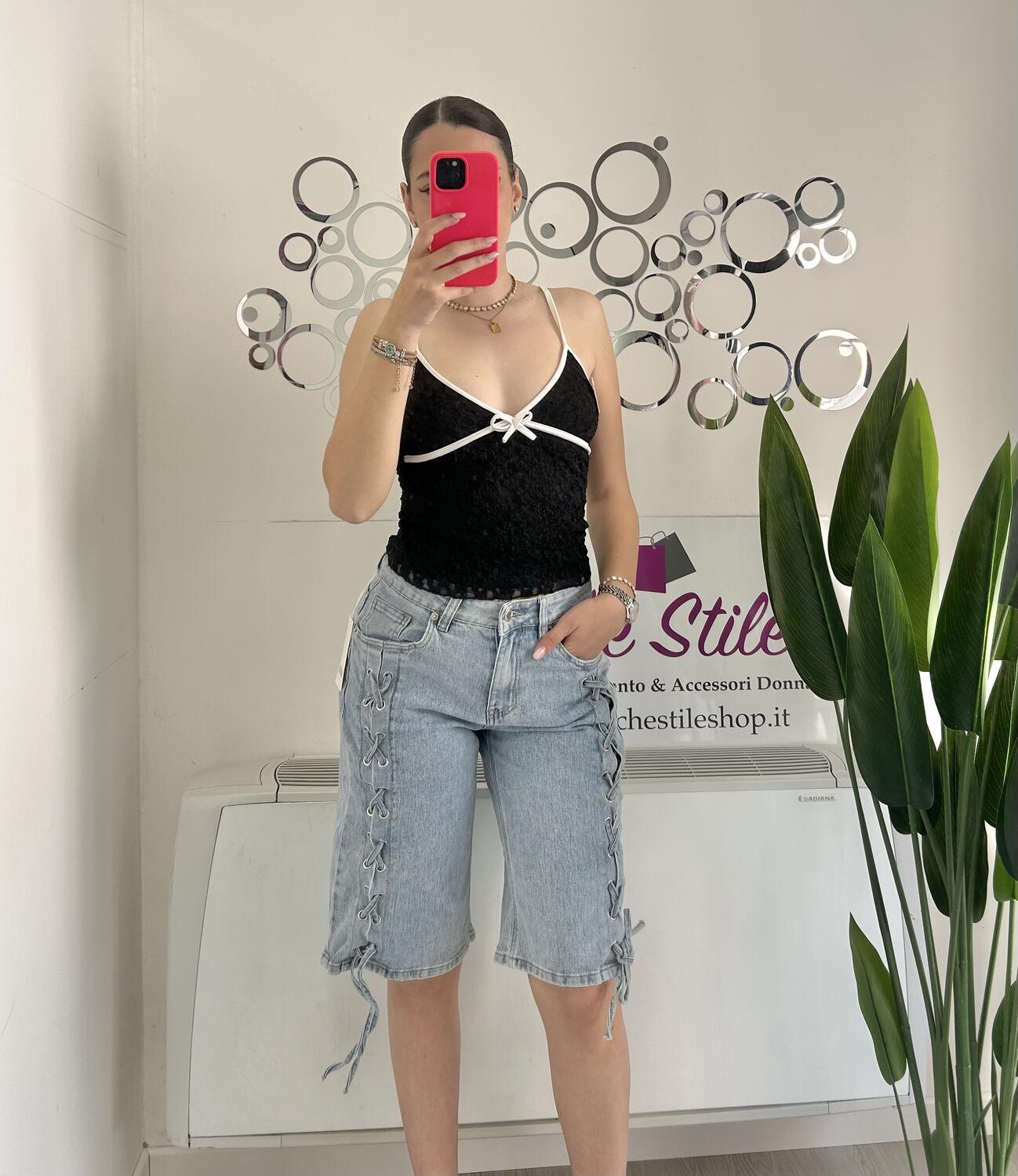 NOVITÀ Bermuda in denim con stringhe