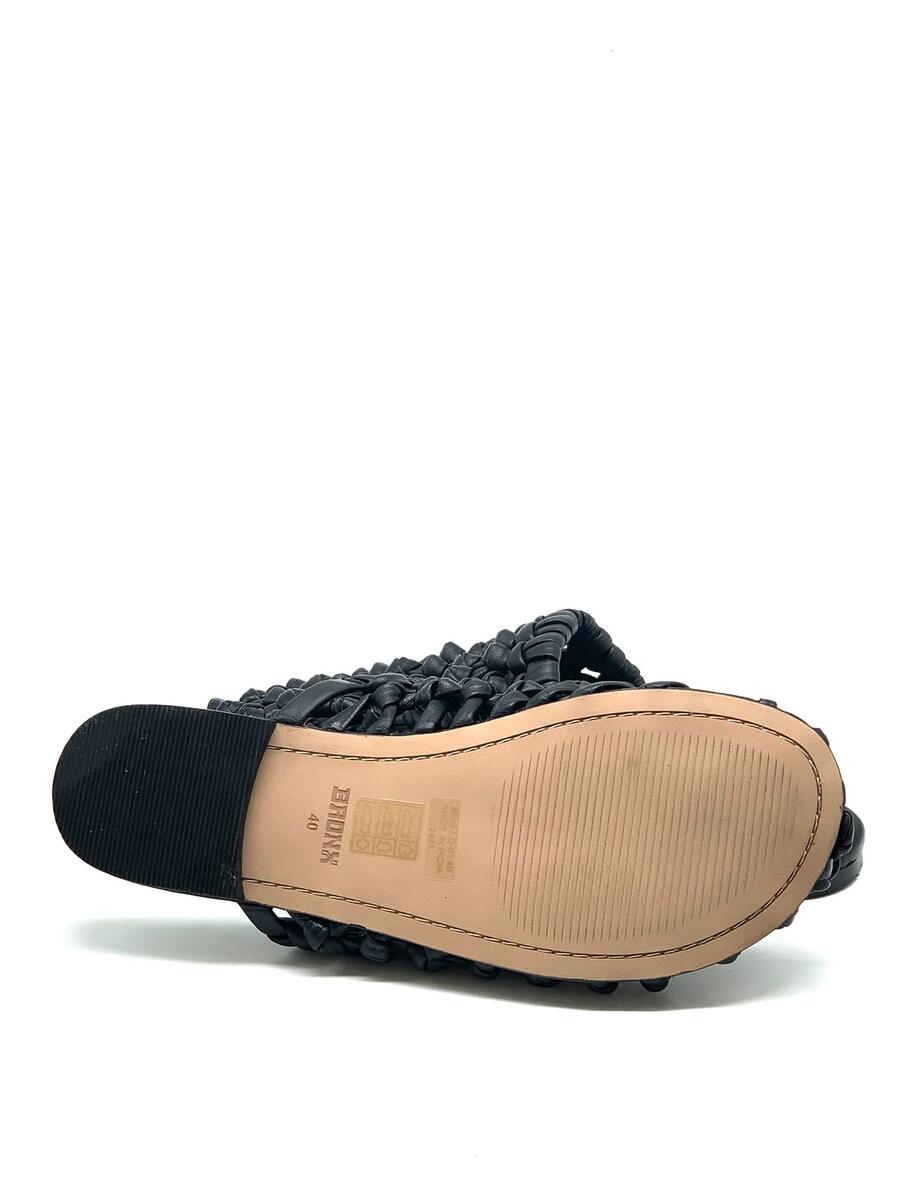 BRONX Ciabatta intrecciata in pelle nera
