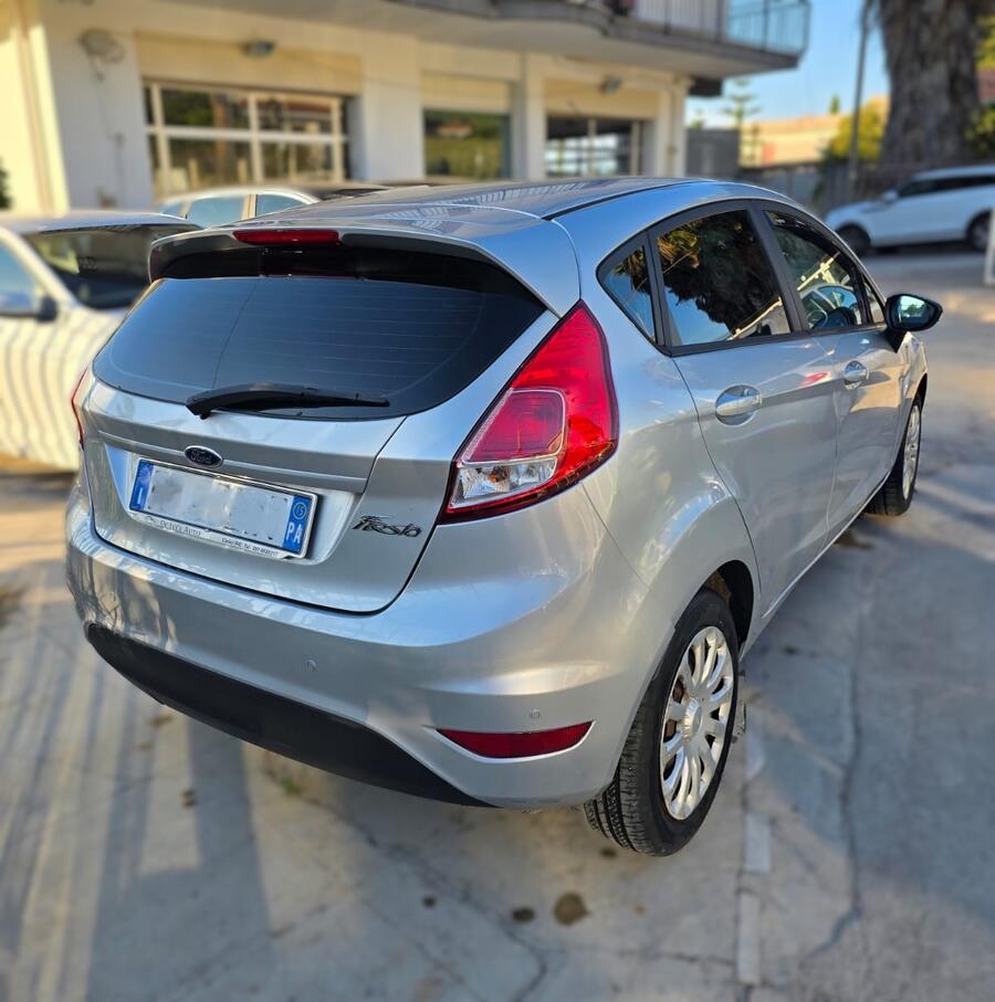 Ford Fiesta 1.4 b/GPL