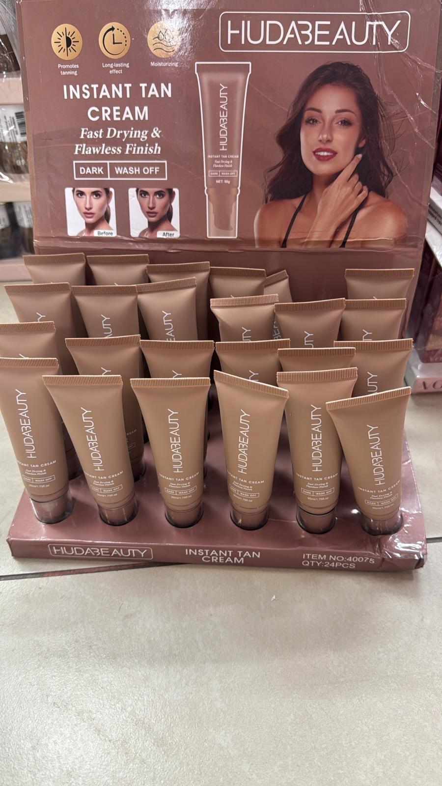 HUDABEAUTY INSTANT TAN CREAM FAST DRYING & FLAWLESS FINISH [Conf. da 24 pezzi]