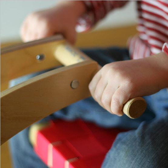 Dondolo in Legno Naturale per Bambini "Olga" di Srich   SOTTOCOSTO