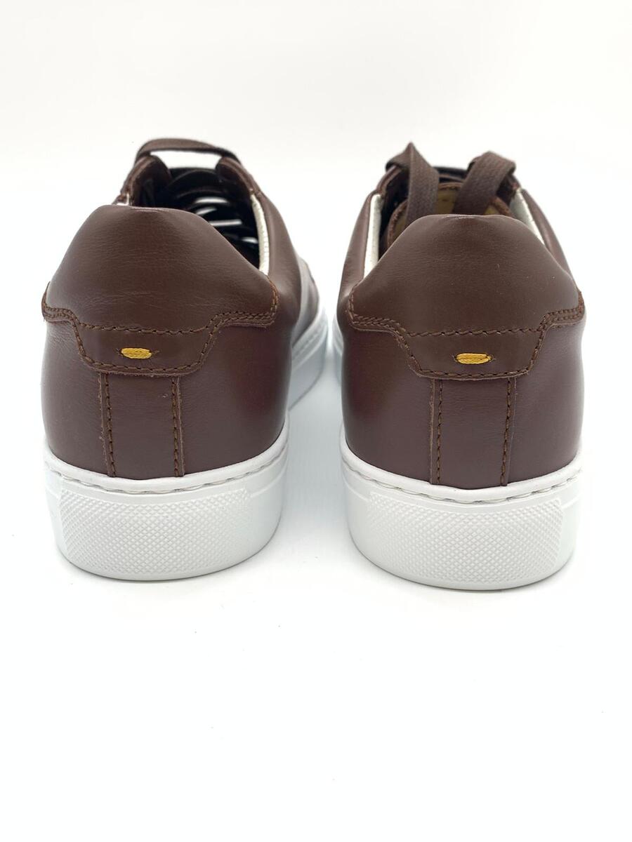 Doucal’s  Sneakers