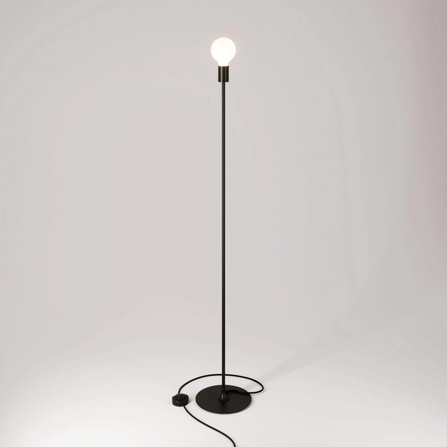 Lampada da terra in metallo MAG-Y con base tonda