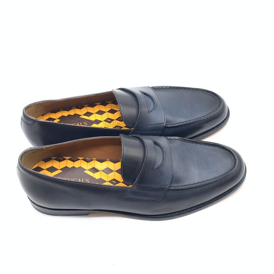 Doucal’s mocassino indigo decò