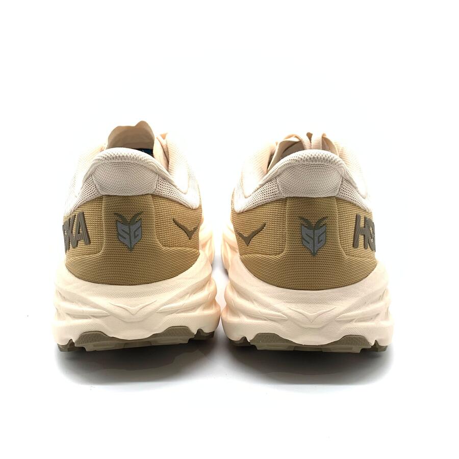 Hoka sneaker vaniglia speedgoat 5