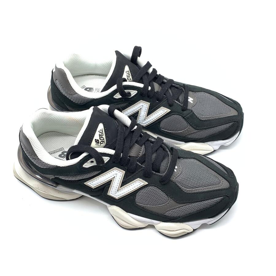 New Balance 9060 nera