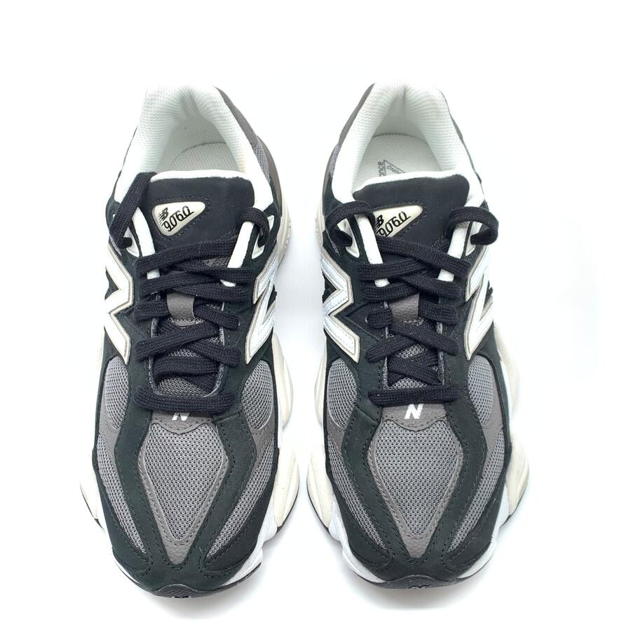 New Balance 9060 nera