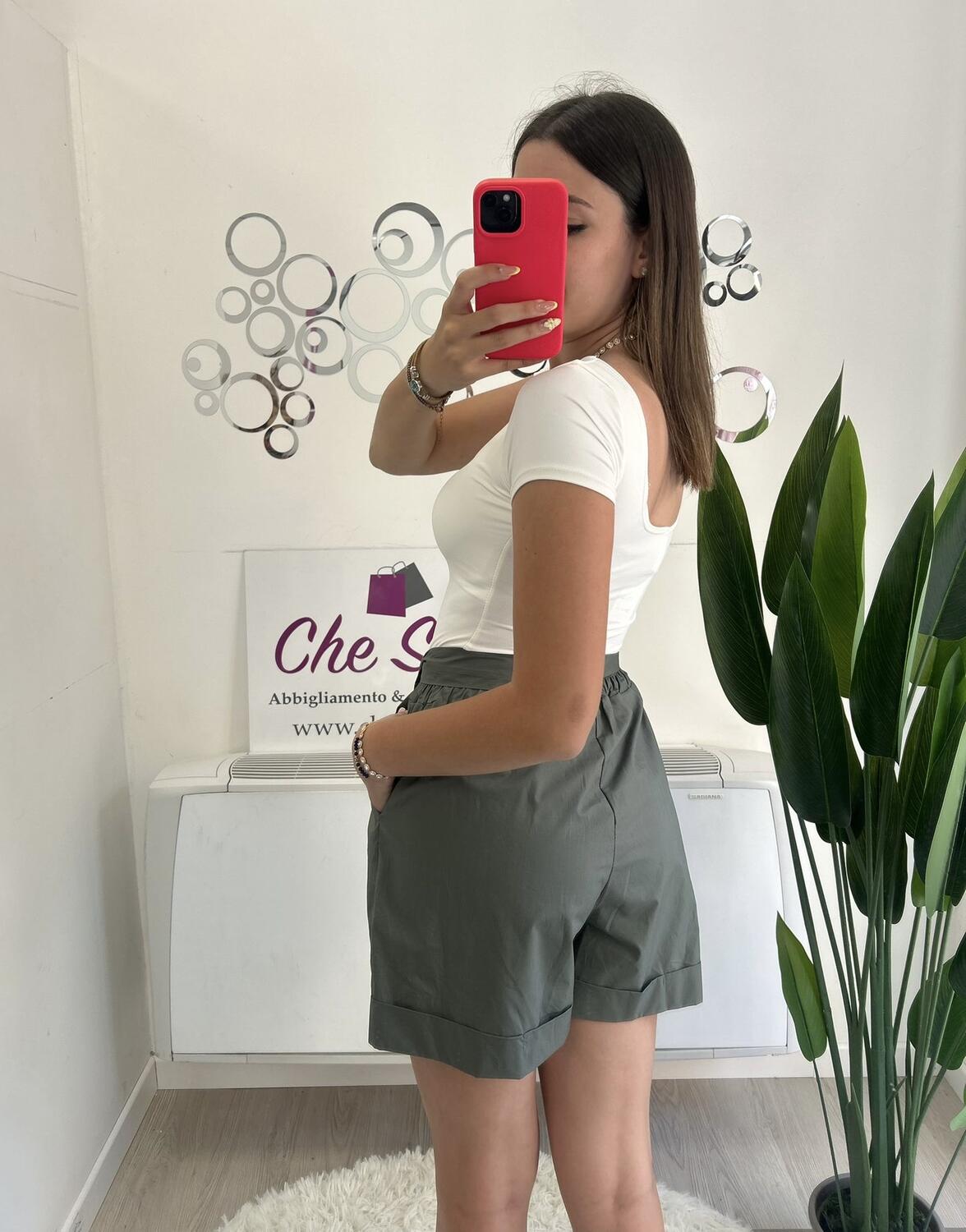 NOVITÀ Shorts in cotone con fiocco 