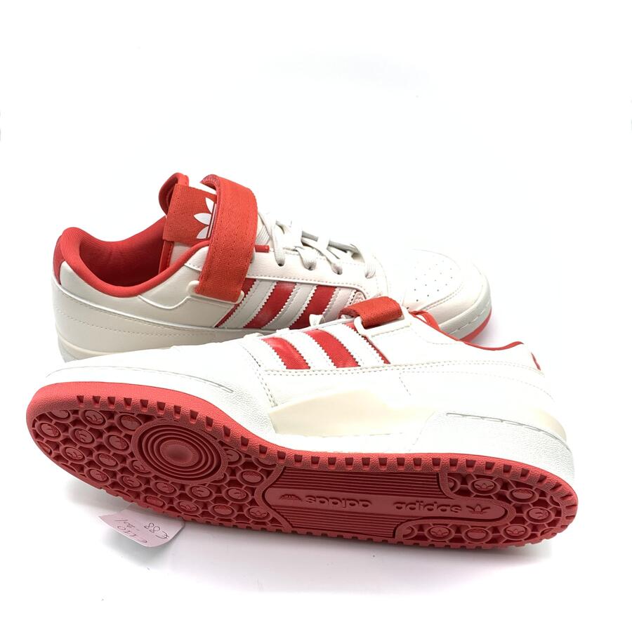 Adidas forum low