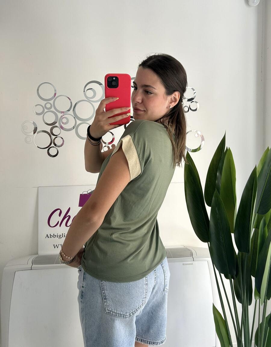 NOVITÀ T-shirt in viscosa profili dorati