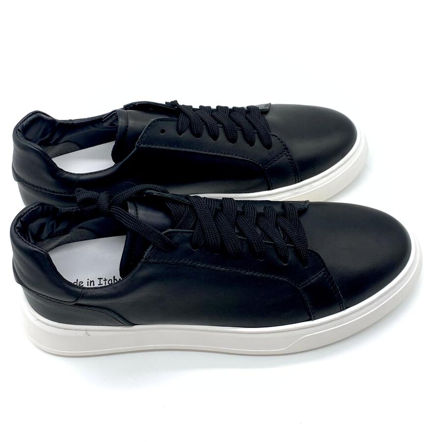 Wil Demulder London Sneakers nere
