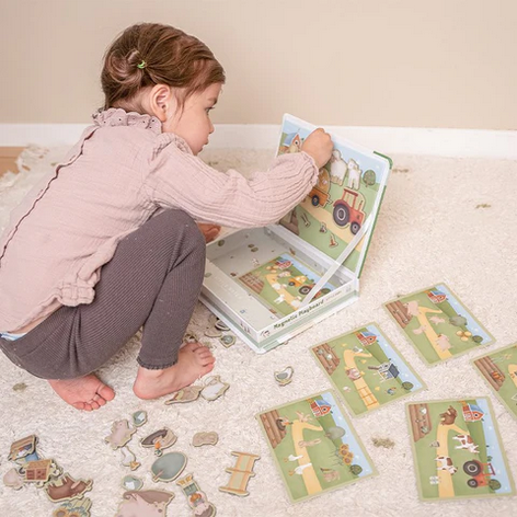 Magnetic Playboard Little Farm