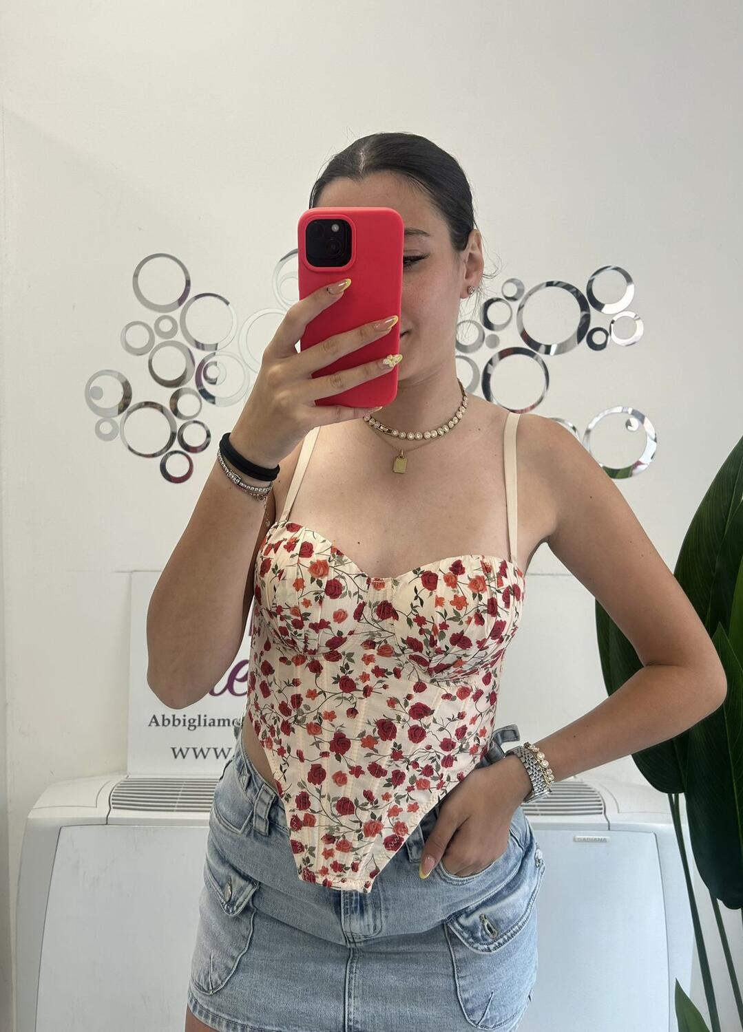 NOVITÀ Corpetto fantasia con rose