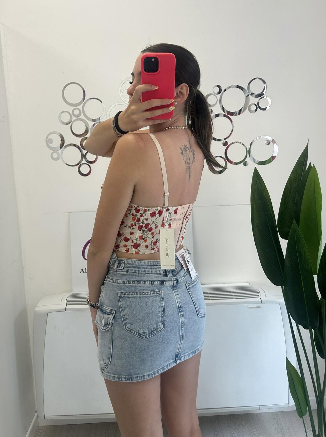 NOVITÀ Corpetto fantasia con rose