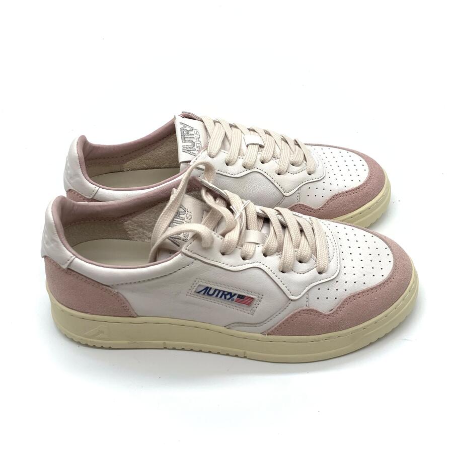 Autry Medalist white /pink suede 