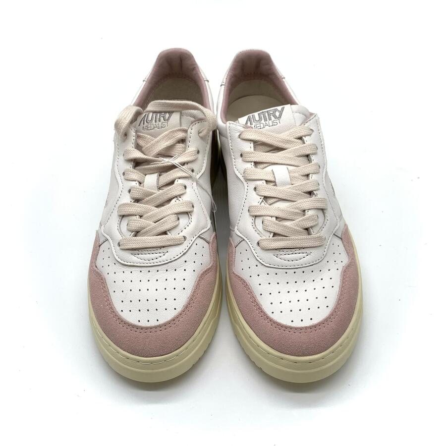 Autry Medalist white /pink suede 