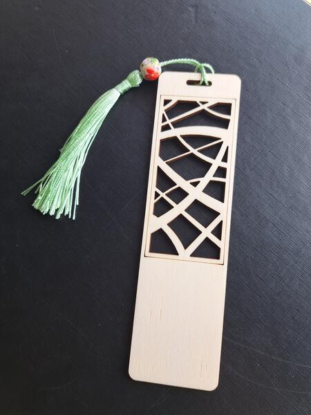 Segnalibro personalizzabile in legno